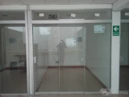 SE ALQUILA LOCAL COMERCIAL FRENTE A LA MUNICIPALIDAD DE CHORRILLOS