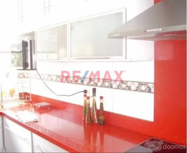 Bonito departamento en venta en surco — foto 2