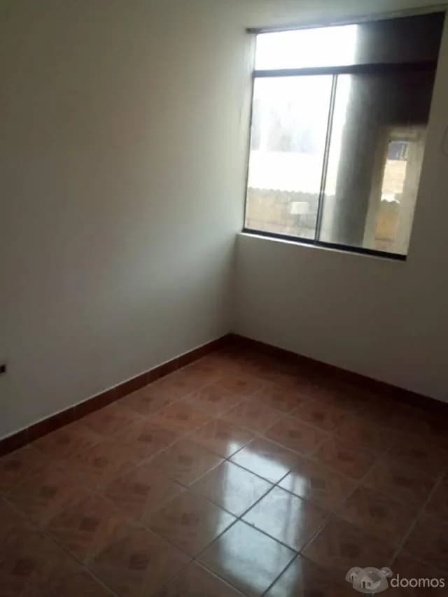 VENDO HERMOSA CASA DE 3 PISOS — foto 6