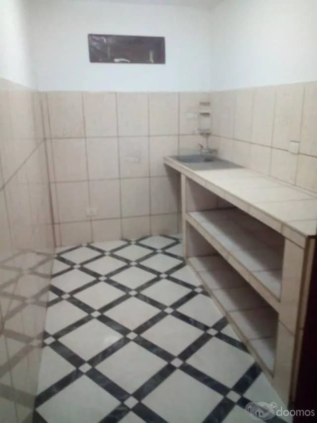 VENDO HERMOSA CASA DE 3 PISOS — foto 7