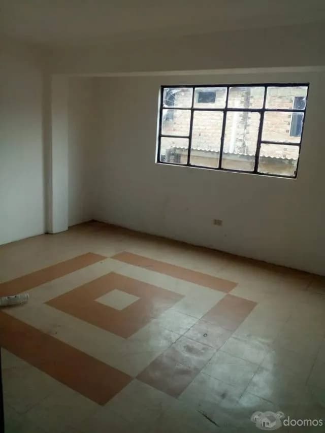 VENDO HERMOSA CASA DE 3 PISOS — foto 8
