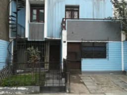 VENDO CASA APOLO CERCA A GAMARRA