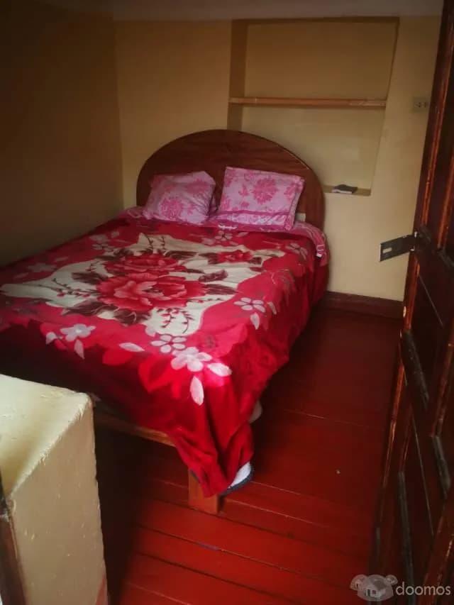 CASA ANTICRESIS EN OLLANTAYTAMBO PUEBLO — foto 3
