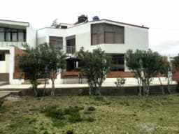 Hermosa casa de playa en Urbanización Privada