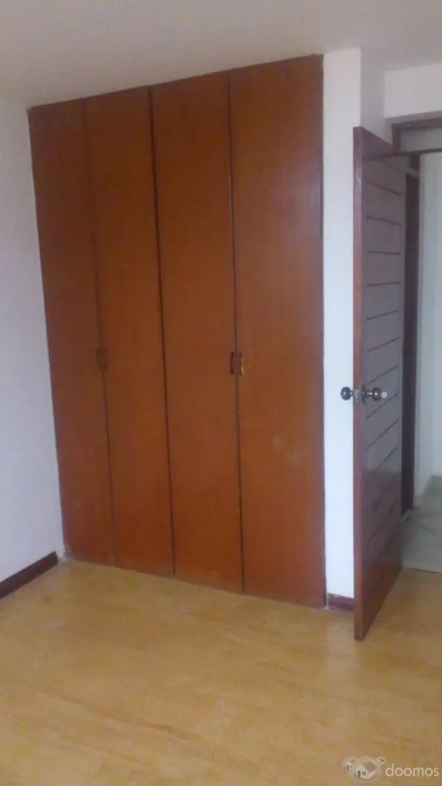 SE ALQUILA COMODO DEPARTAMENTO EN SURCO — foto 3