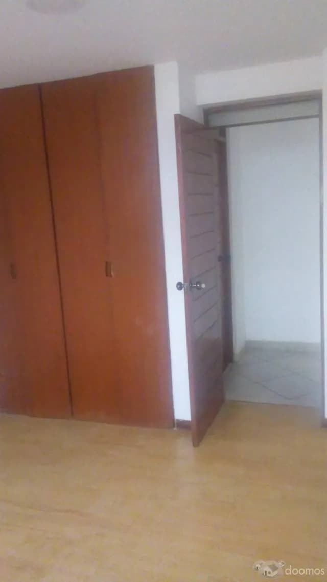 SE ALQUILA COMODO DEPARTAMENTO EN SURCO — foto 6