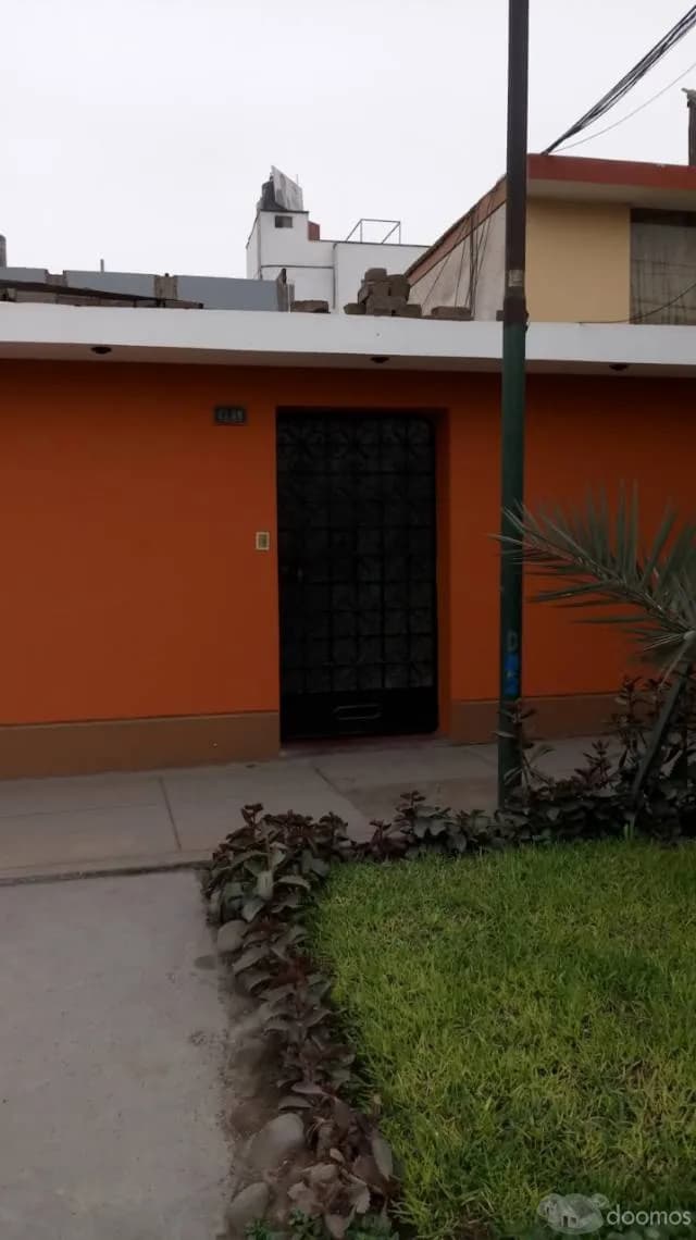 vendo casa en surco — foto 1