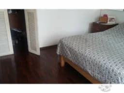ACOGEDORA AMPLIA CASA CON TERRAZA Y JARDÍN EN MAGDALENA