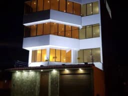 VENDO CASA DE ESTRENO EN CAJAMARCA (ACABADOS DE PRIMERA CALIDAD)