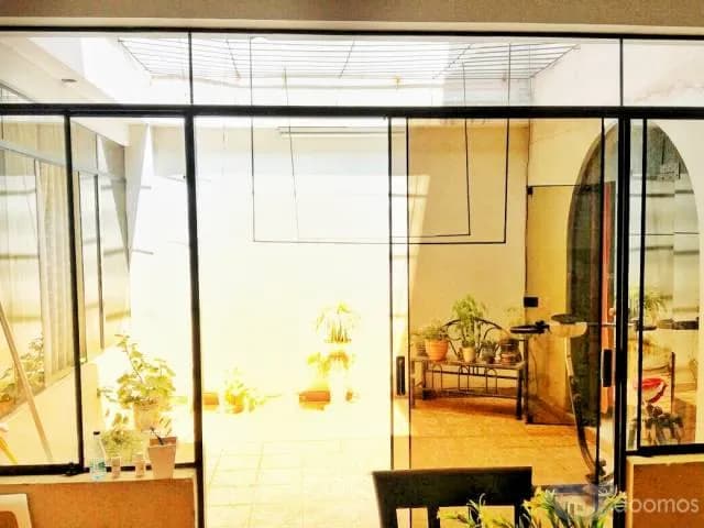 VENTA DE CASA LINDA de 3 PISOS — foto 2
