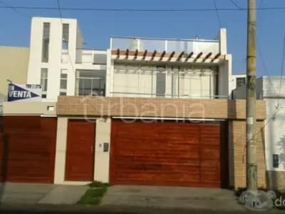 VENTA CASA EN EL GOLF