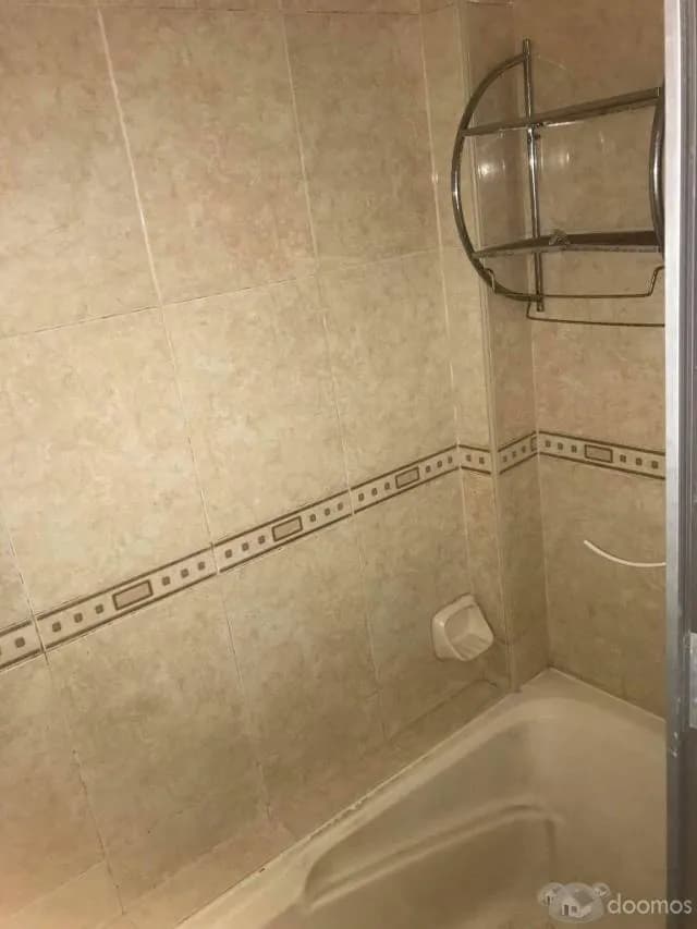 VENDO CASA DE 4 PISOS CON LOCAL COMERCIAL — foto 2