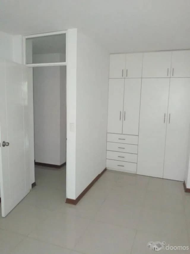 VENTA DE DPTO. URB. SAN ANTONIO - CARABAYLLO — foto 4