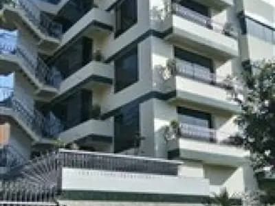 AMPLIOS DEPARTAMENTOS FAMILIARES
