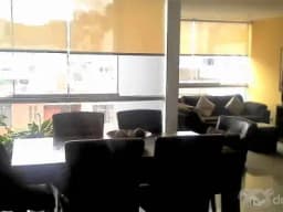 VENTA DE HERMOSO DEPARTAMENTO CON VISTA AL PARQUE EN SURCO