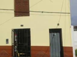 VENDO CASA EN EL CENTRO DE CAJAMARCA DE 100 M.