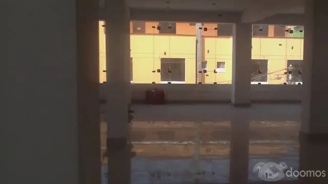 LOCAL COMERCIAL 200MTS2 EN SAN JUAN DE MIRAFLORES — foto 9