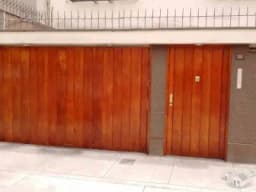 OFICINA A PUERTA CERRADA