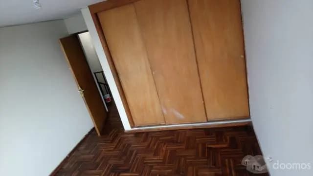 AMPLIA CASA EN EL CENTRO DE LA CIUDAD — foto 5
