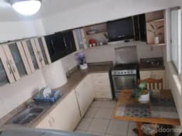 Amplio Departamento, muy iluminado y centrico