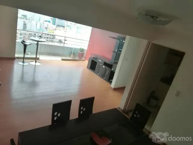 Amplio Departamento, muy iluminado y centrico — foto 7
