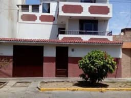 Se alquila casa familiar para empresa
