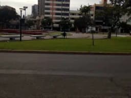 ALQUILO OFICINA AMPLIA EN SAN ISIDRO