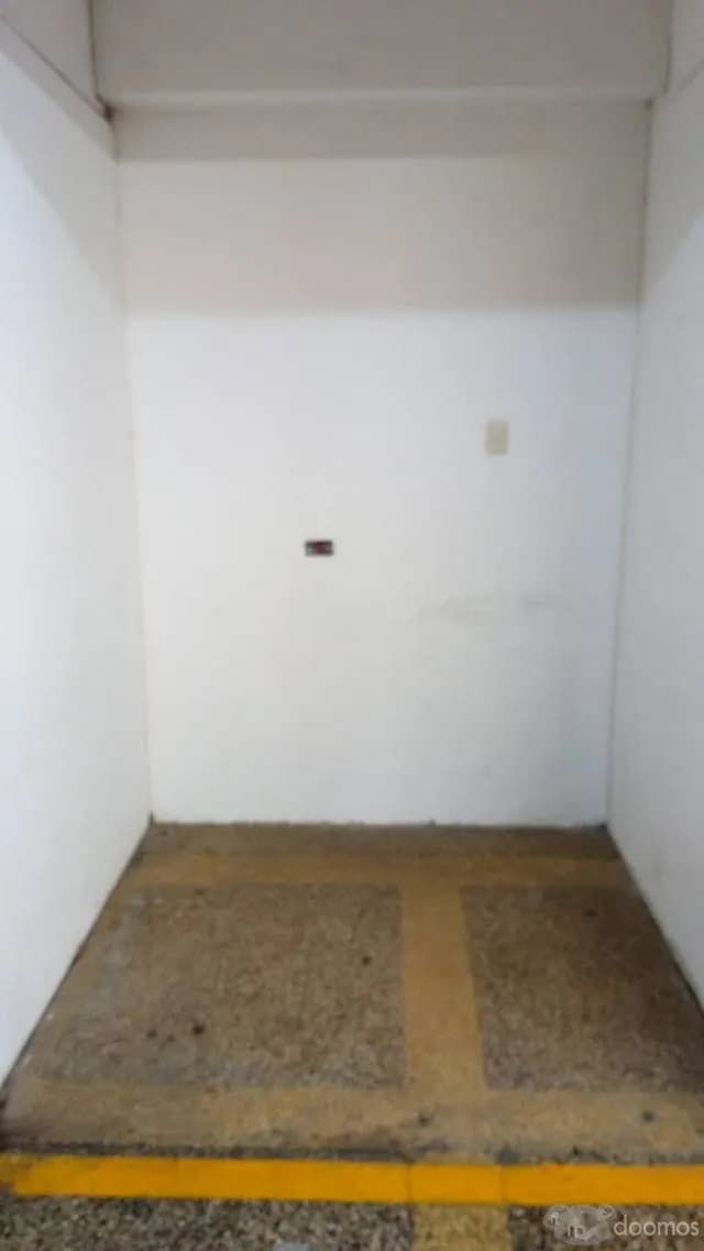 LOCALES COMERCIALES — foto 2
