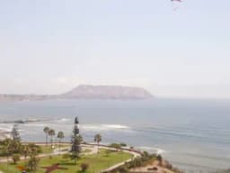 Miraflores Amoblado Frente Al Mar, 2 Dormitorios - US $1,500