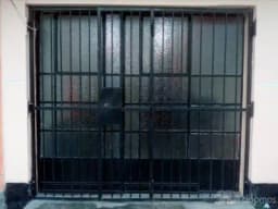 ALQUILO LOCAL COMERCIAL EN AV LAS PALMERAS CDRA 48