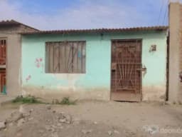 VENDO CASA CERCA A UNIVERSIDAD CESAR VALLEJO