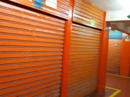 OCASIÓN!!! VENTA DE TIENDA EN EL C.C. "EL REY DE GAMARRA" US$55.000   JR.GAMARRA 764 o JR.ANTONIO BAZO 741
