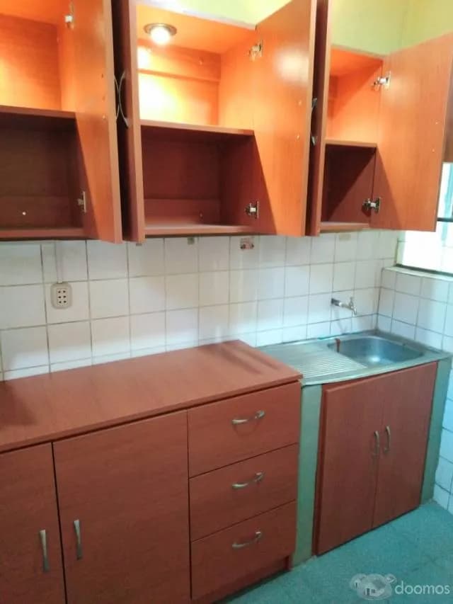 CASA DE 3 PISOS EN EL CENTRO DE MOQUEGUA — foto 3