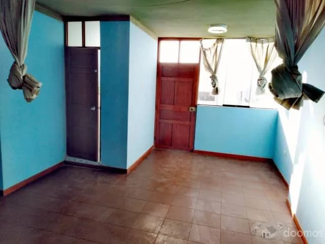 CASA DE 3 PISOS EN EL CENTRO DE MOQUEGUA — foto 5