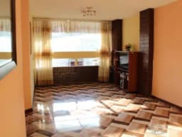 Departamento 3 cuartos en edificio familiar - excelente ubicacion