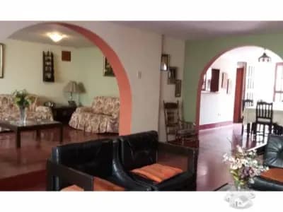 VENDO BONITA CASA EN CHACLACAYO – ZONA RESIDENCIAL