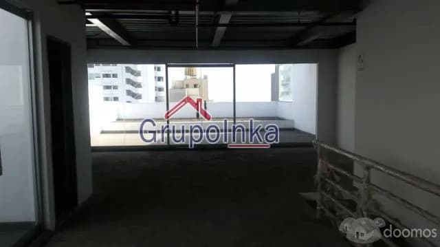 EXCELENTE OFICINA DUPLEX EN LA AVENIDA EL EJERCITO — foto 8
