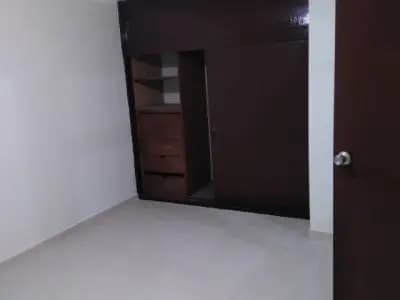 VENDO DEP. EN EXCELENTE UBICACIÓN a 7 cdr. de Av. Javier Prado y a 9 cdr. de Av.Arequipa