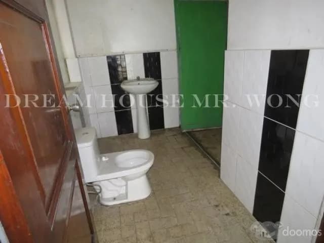 ALQUILO AMPLIA OFICINA 2do PISO TARAPACA -RIMAC — foto 5