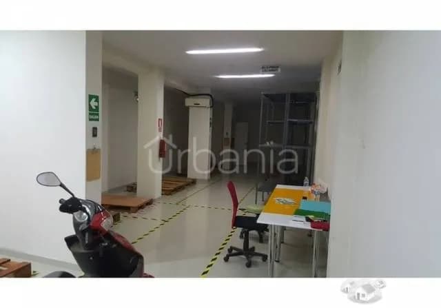 VENTA LOCAL COMERCIAL — foto 3