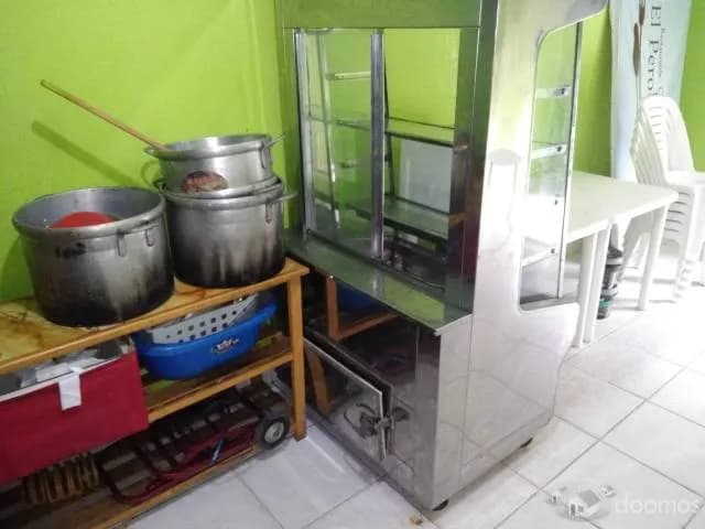 SE ALQUILA RESTAURANTE AMOBLADO LISTO PARA FUNCIONAR S/100 SMP!! — foto 4