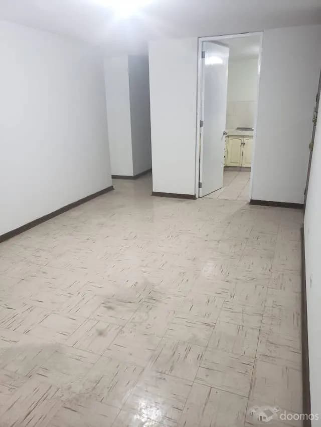 Departamento De 3 Cuartos Para Estudiantes Universitarios a S/ 200000. — foto 2