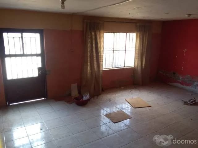 CASA DE 3 PISOS — foto 2