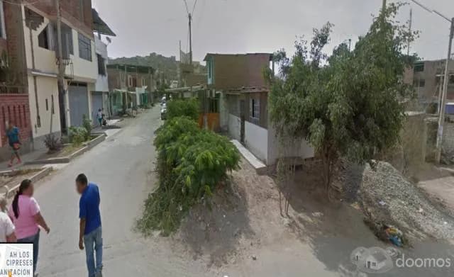 Venta de terreno en VMT 40 m2 — foto 1