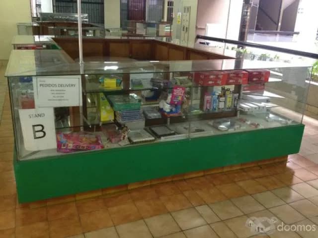 VENTA O ALQUILER DE STAND EN SAN ISIDRO — foto 1