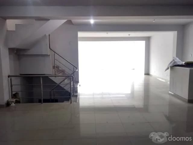 Alquiler local comercial de estreno 150 m2 C/piso — foto 4