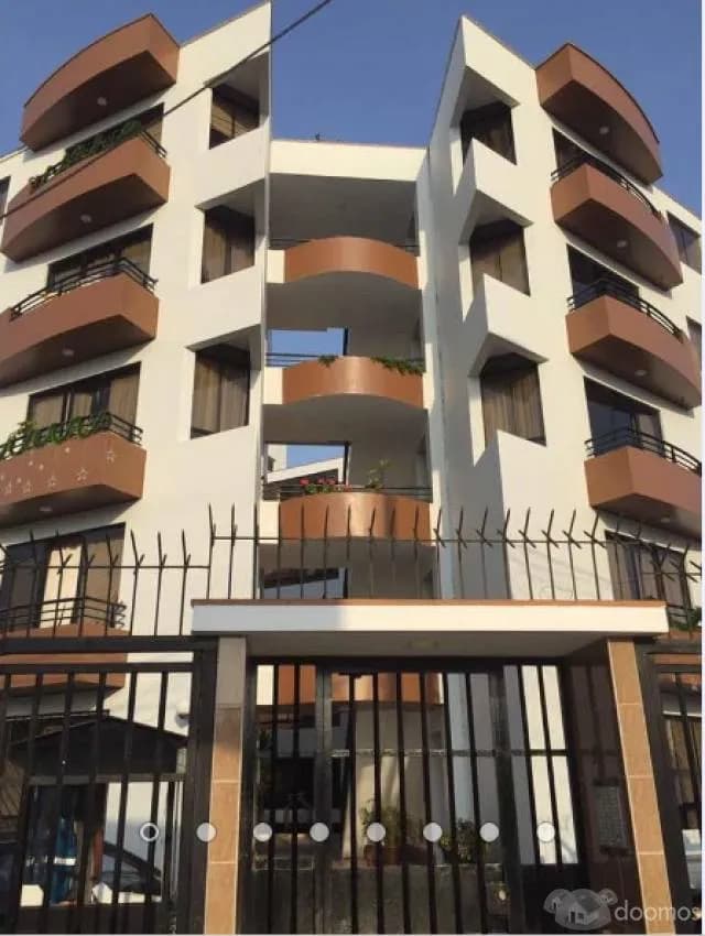 Remato departamento de 3 dormitorios — foto 1