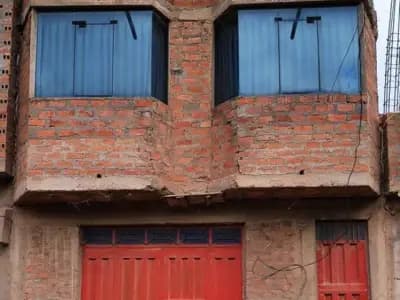EXCELENTE CASA EN SALIDA A HUANCANÉ