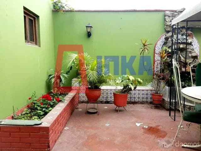 CASA EN EXCELENTE ZONA DE SURCO, RODEADO DE PARQUES — foto 7