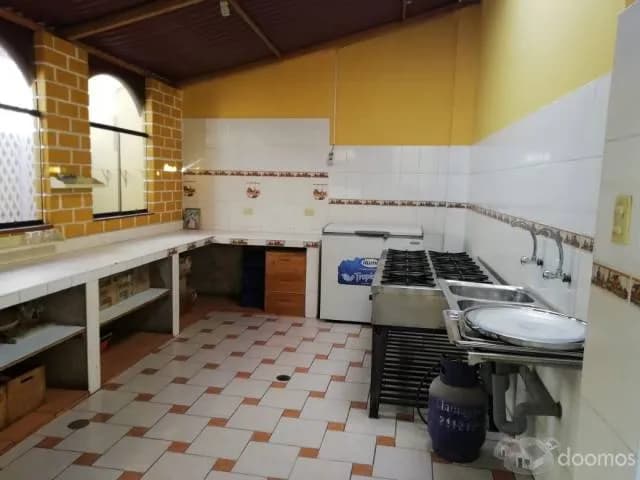 En Venta Local Para Atención de Eventos Sociales en Majes — foto 1